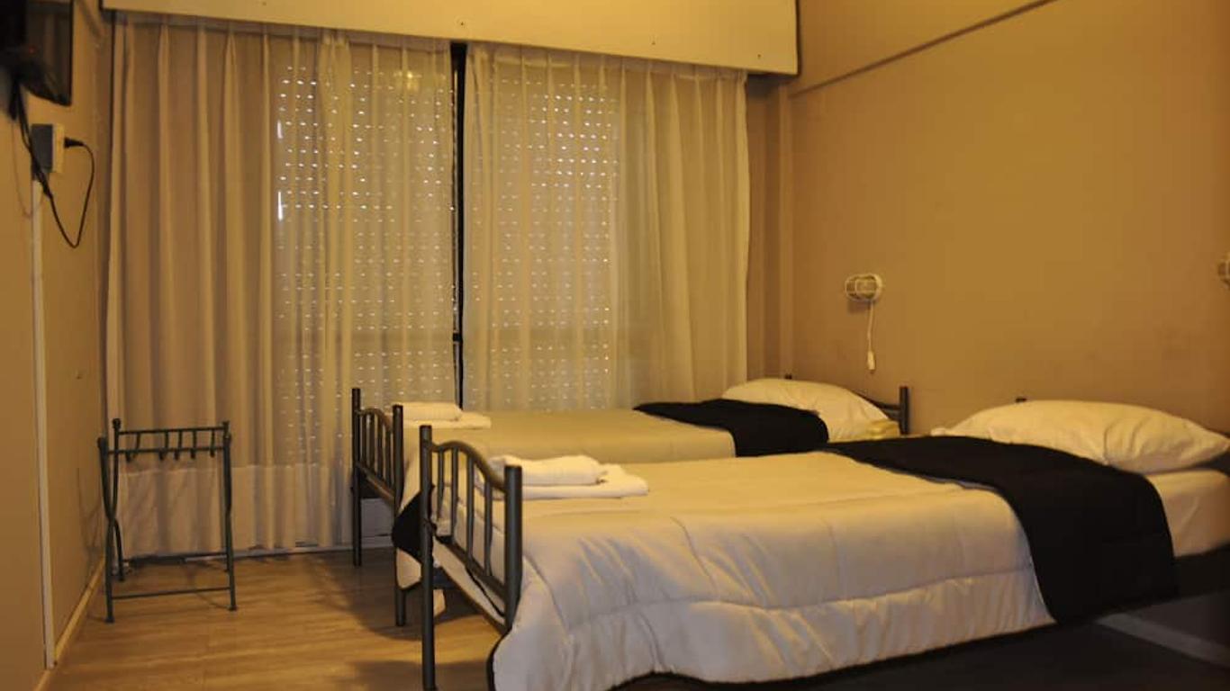 Rayentray Hostal