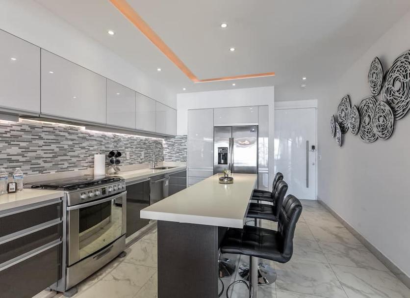 Kitchen Photo