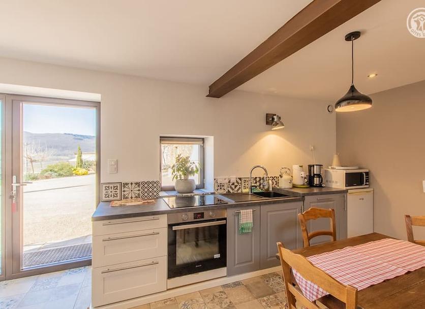 Kitchen Photo