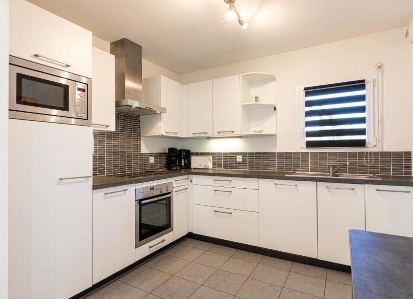 Kitchen Photo