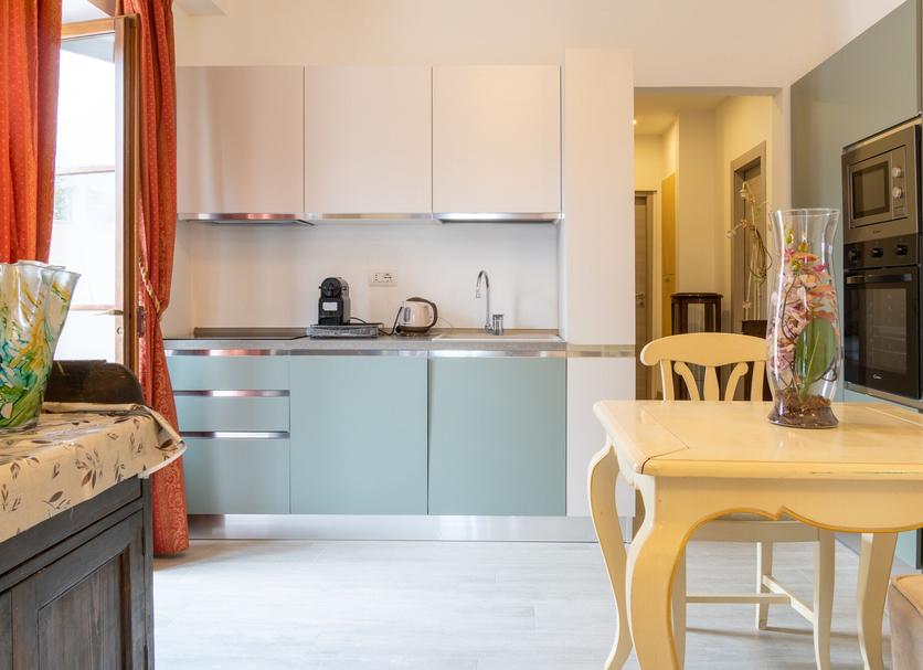 Kitchen Photo
