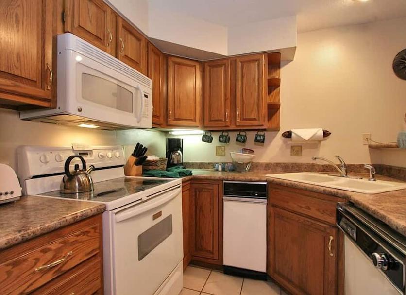 Kitchen Photo