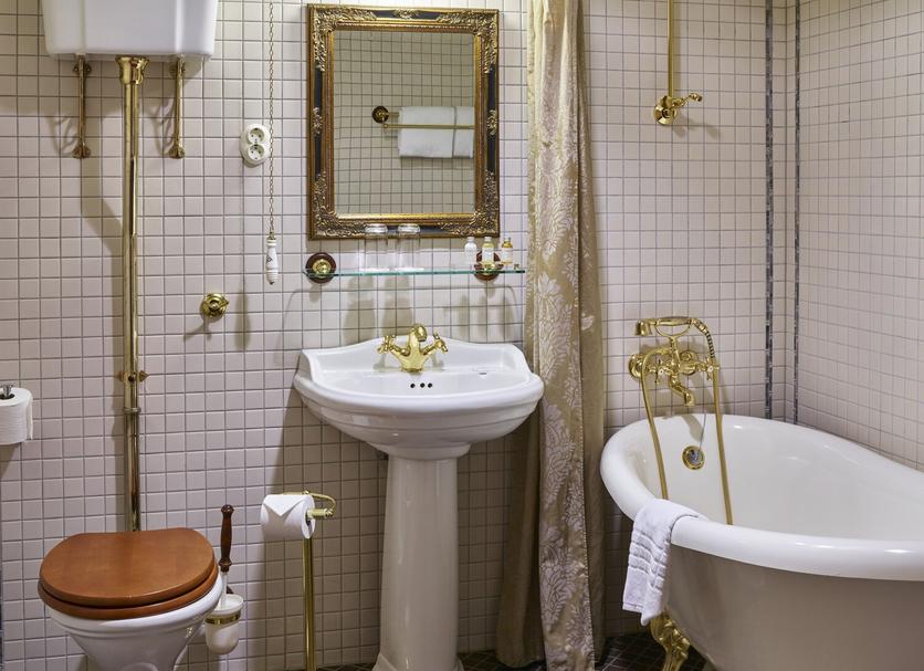 Bathroom Photo