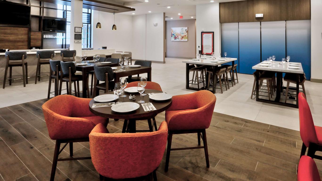 Hilton Garden Inn Bel Air