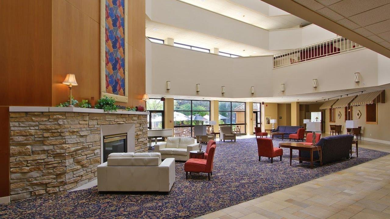Hotel Mead And Conference Center from 80. Wisconsin Rapids Hotel Deals