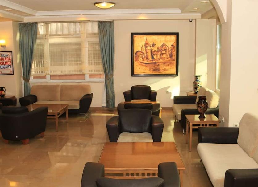 Lounge Photo