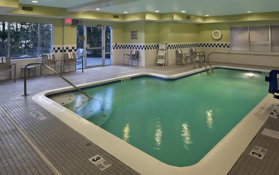 Springhill Suites by Marriott Fishkill Pool Pictures & Reviews