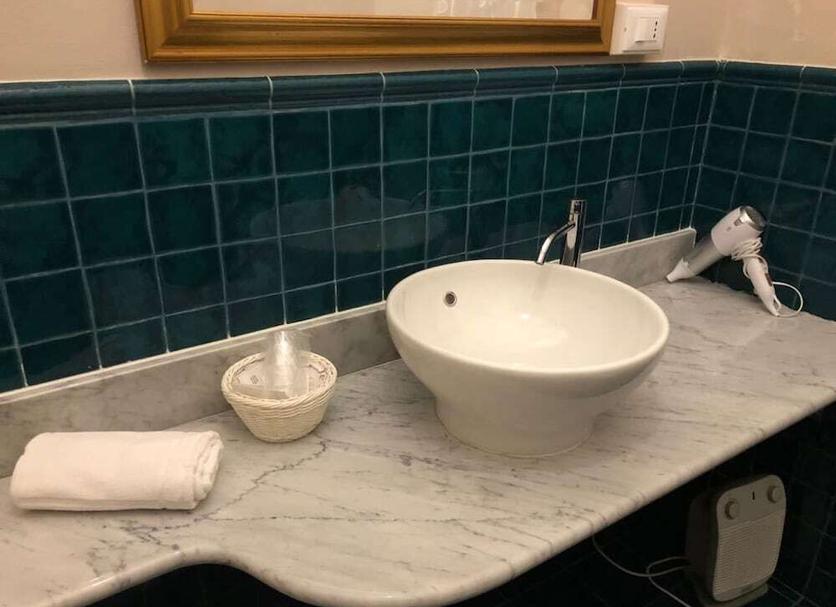 Bathroom Photo