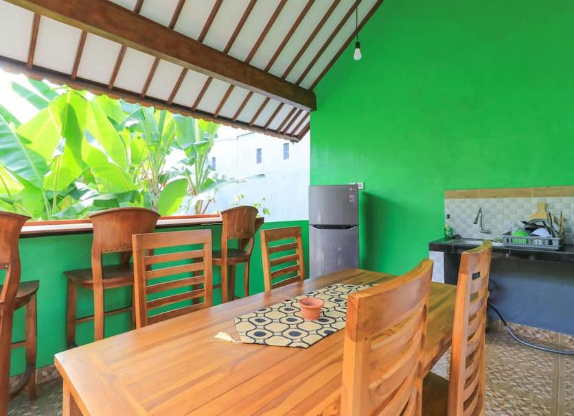 Dining room Photo