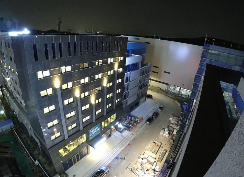 Building Photo