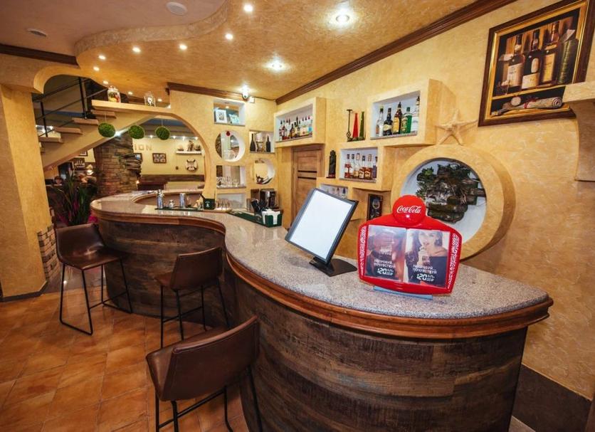 Bar Photo