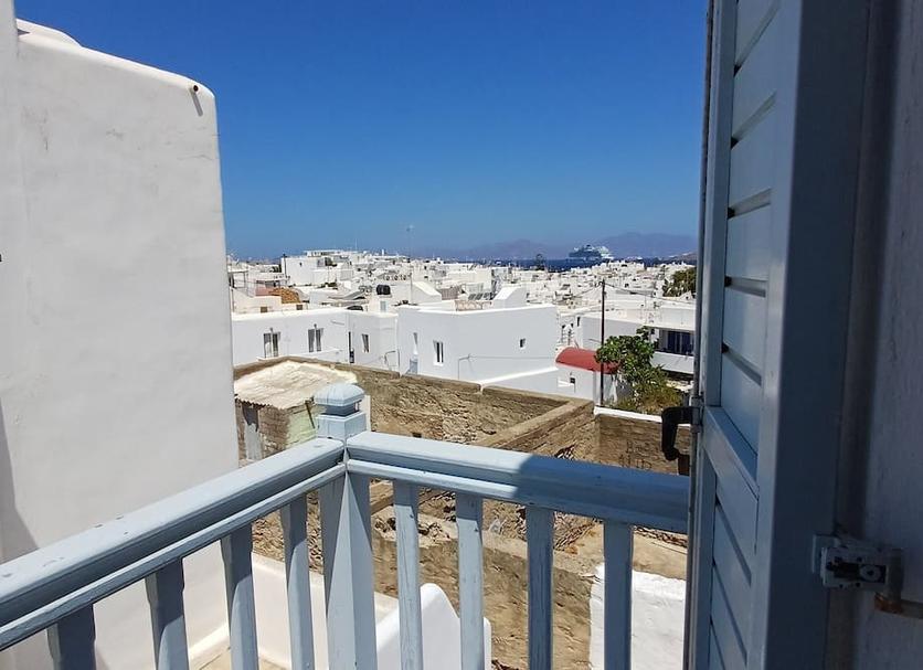 Balcony Photo