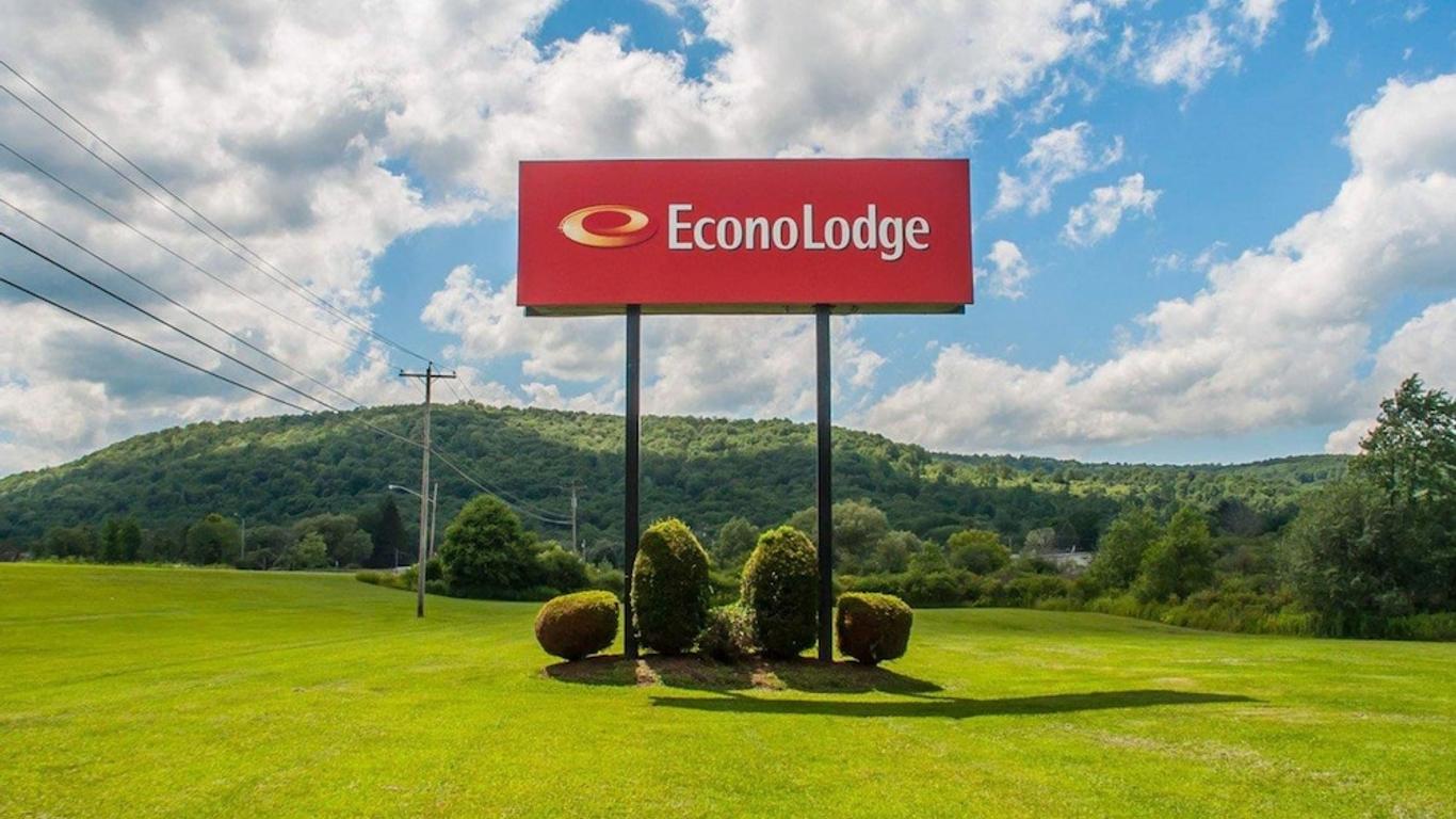 Econo Lodge Cuba I-86