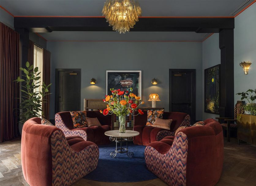 Lounge Photo