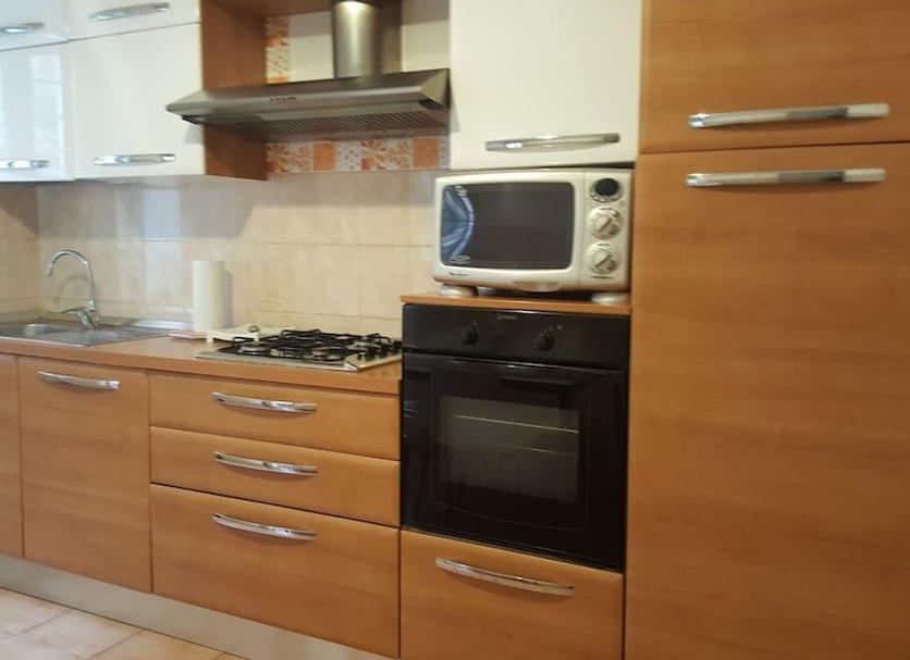 Kitchen Photo
