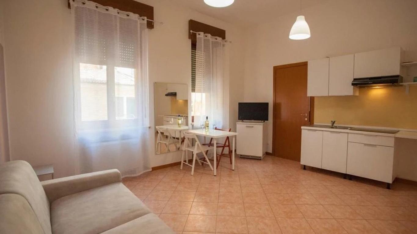 Italianflat - Rentroom Old Town - 200mt to Arena