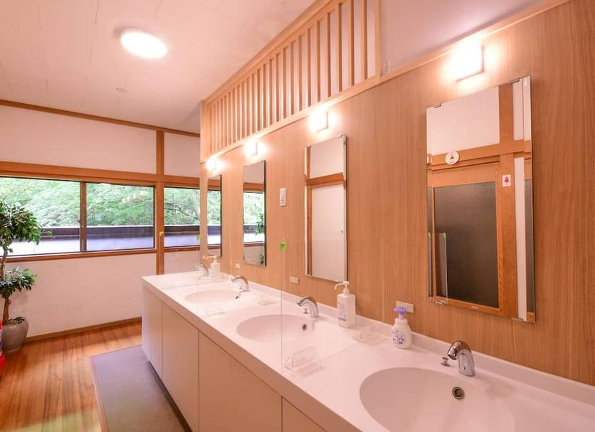 Bathroom Photo