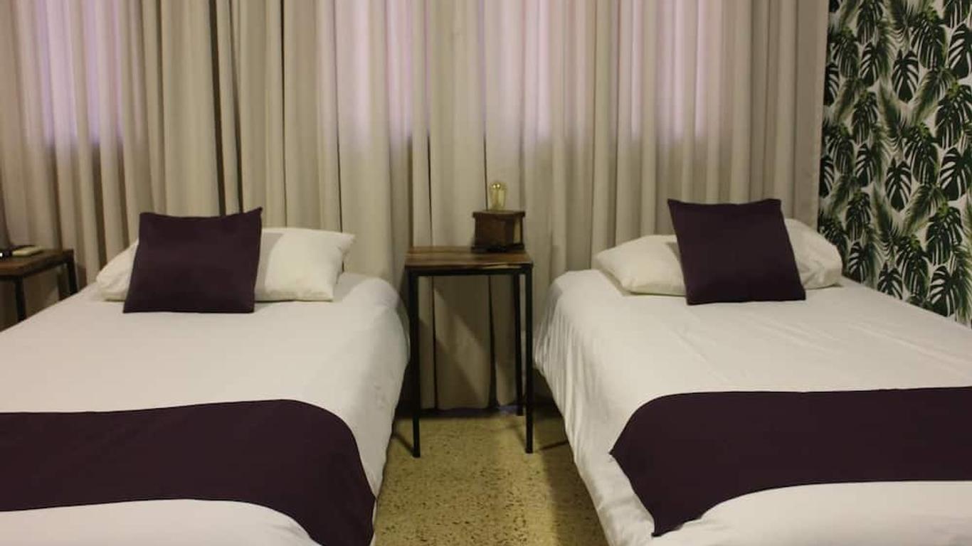 Hotel City