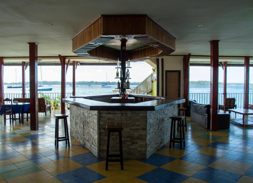 Bar Photo
