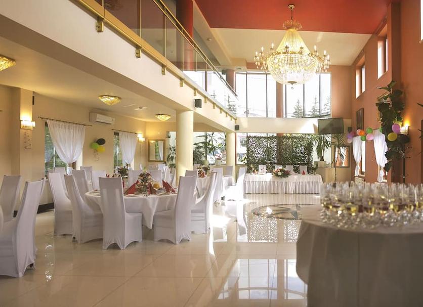 Banquet hall Photo