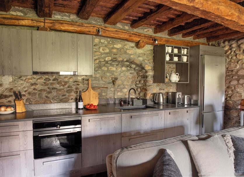 Kitchen Photo