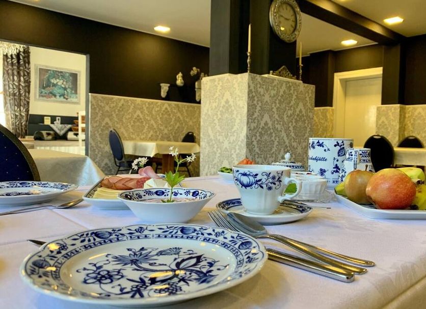 Dining room Photo