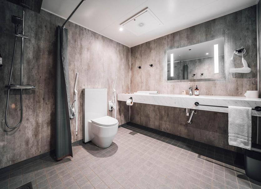 Bathroom Photo