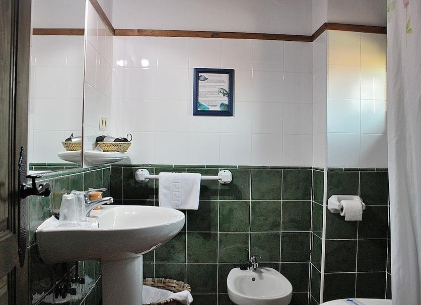 Bathroom Photo