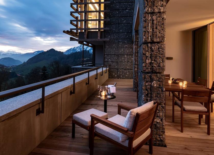 Balcony Photo