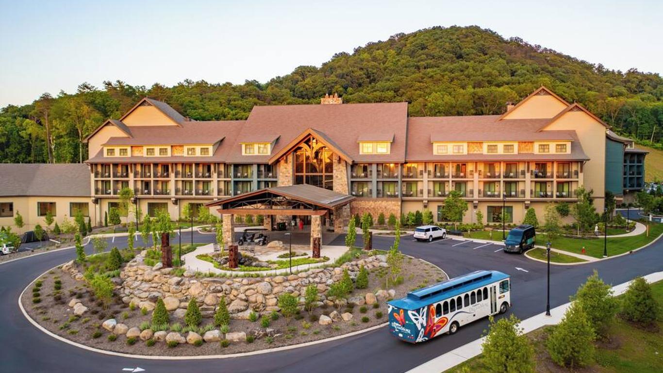 Dollywood's HeartSong Lodge & Resort