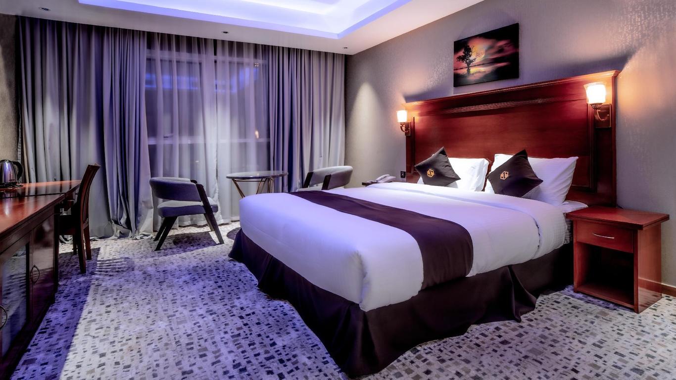 Raha Grand Hotel