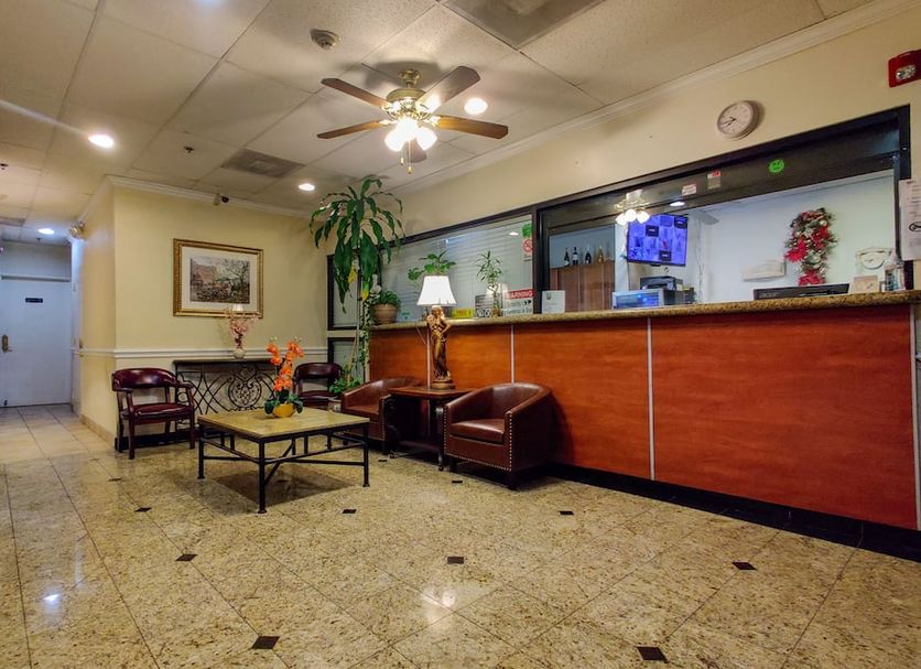 Front desk Photo