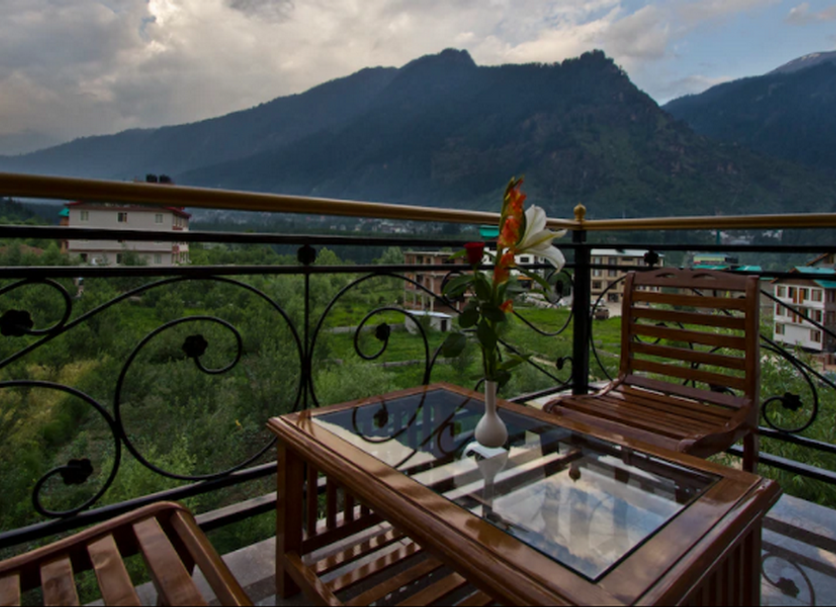 Balcony Photo