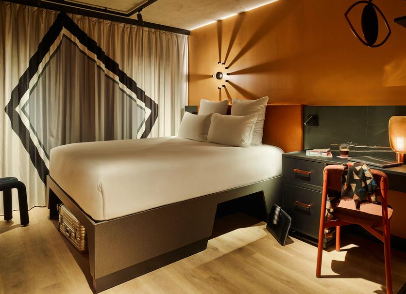 Bedroom Photo