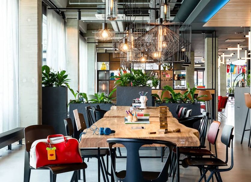 Restaurant Photo