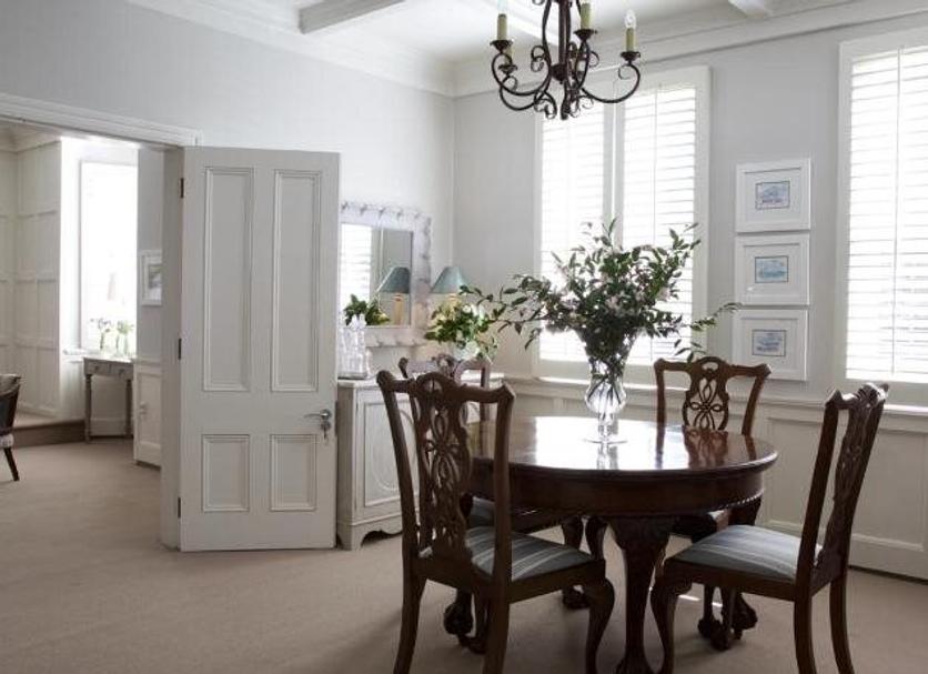 Dining room Photo