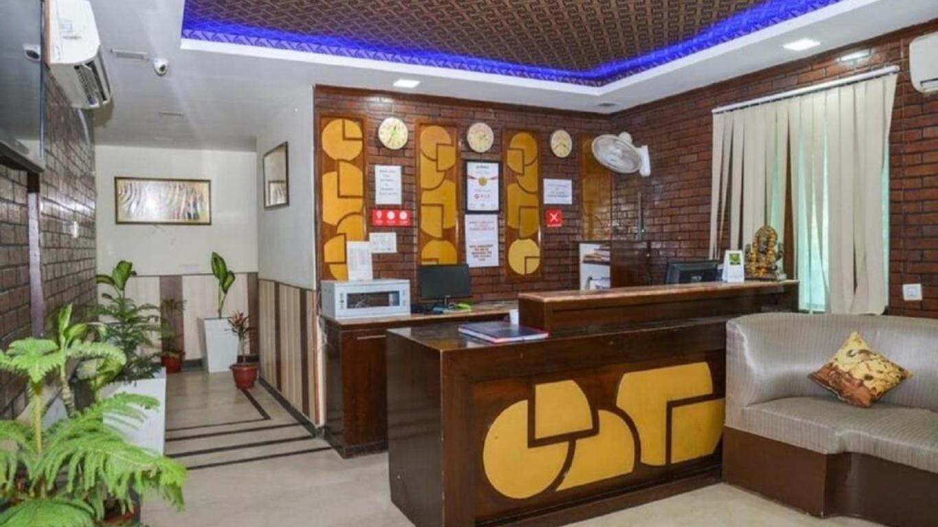 Hotel Jindal Palace