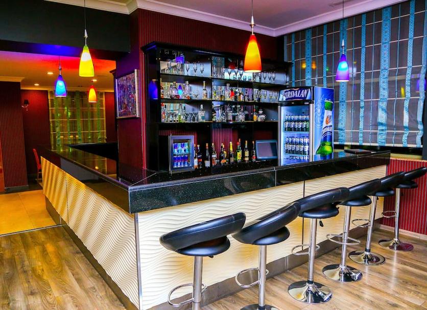 Bar Photo