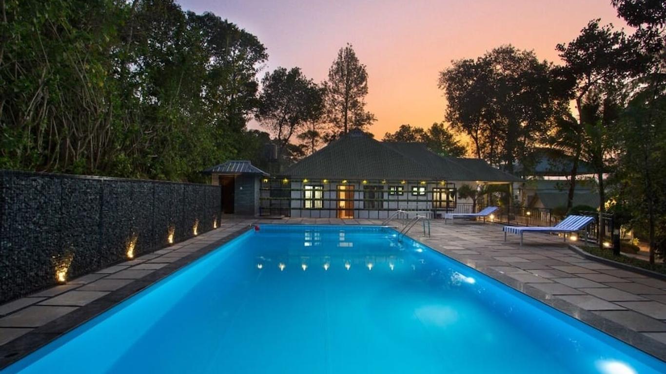 Misty Lake Resort