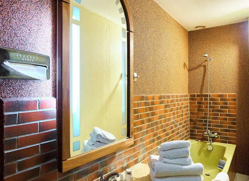 Bathroom Photo