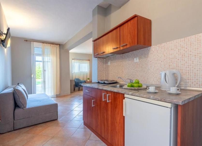 Kitchen Photo