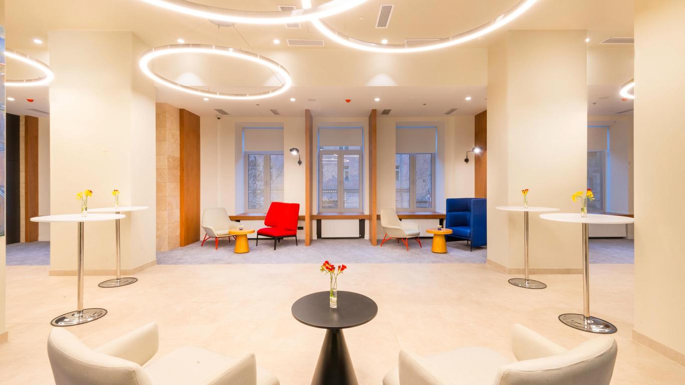 Holiday Inn Yerevan - Republic Square By IHG