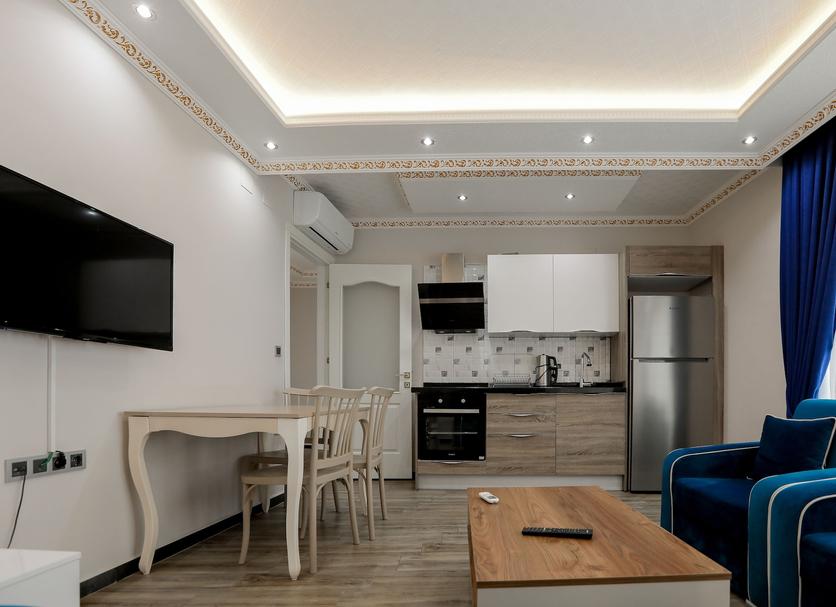 Kitchen Photo
