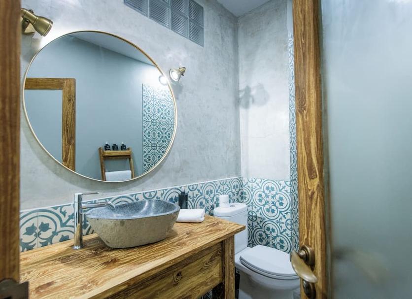 Bathroom Photo