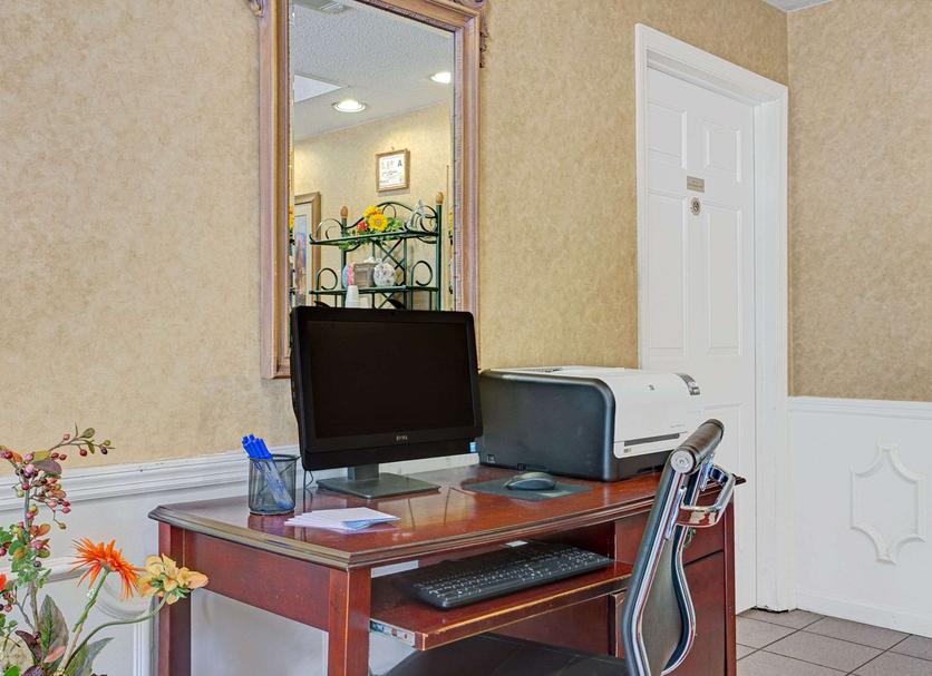 Business center Photo