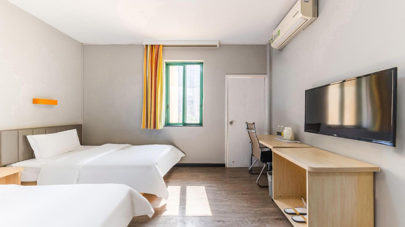 7 Days Inn Guangzhou Beijing Road Metro Branch