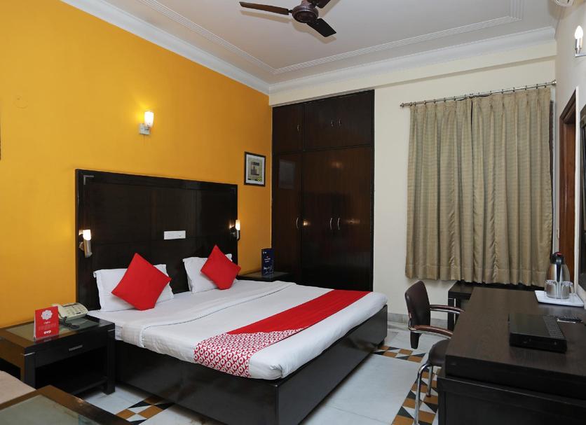 Bedroom Photo
