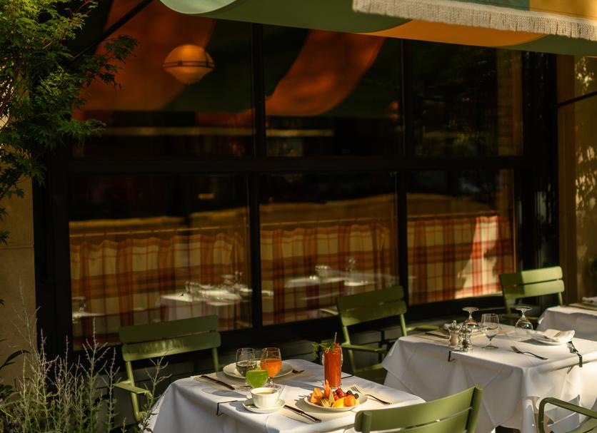Restaurant Photo