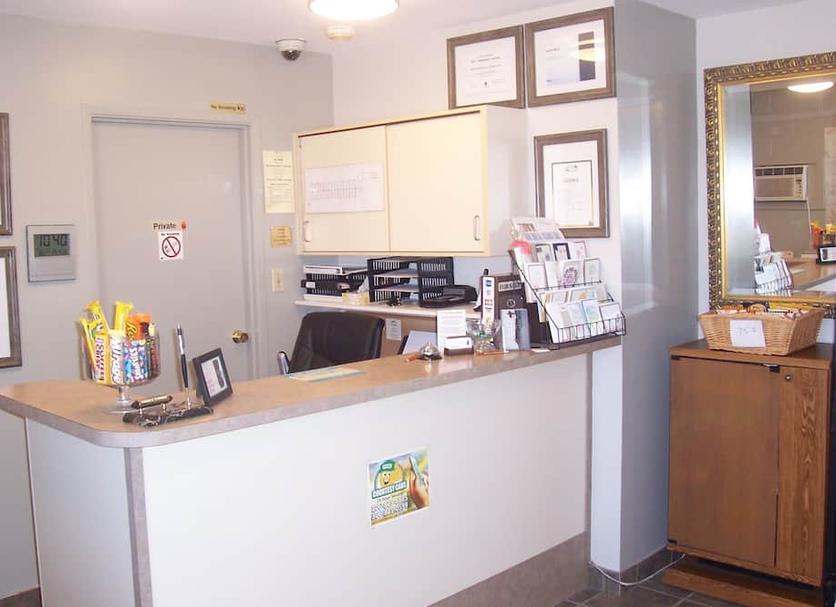 Front desk Photo