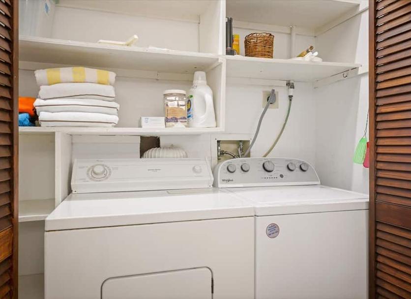 Laundry facility Photo